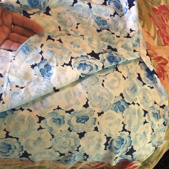 Vintage CHRISTIAN DIOR size M/L Silk Floral Long Nightie Classic Gown Blue White - Picture 16 of 16